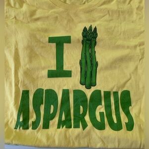 “I Love Asparagus” Tshirt | Women’s Medium
